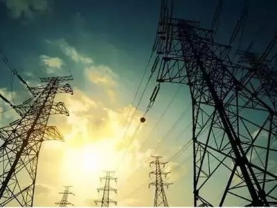 華強電纜告訴您高壓線離居民區(qū)才安全？
